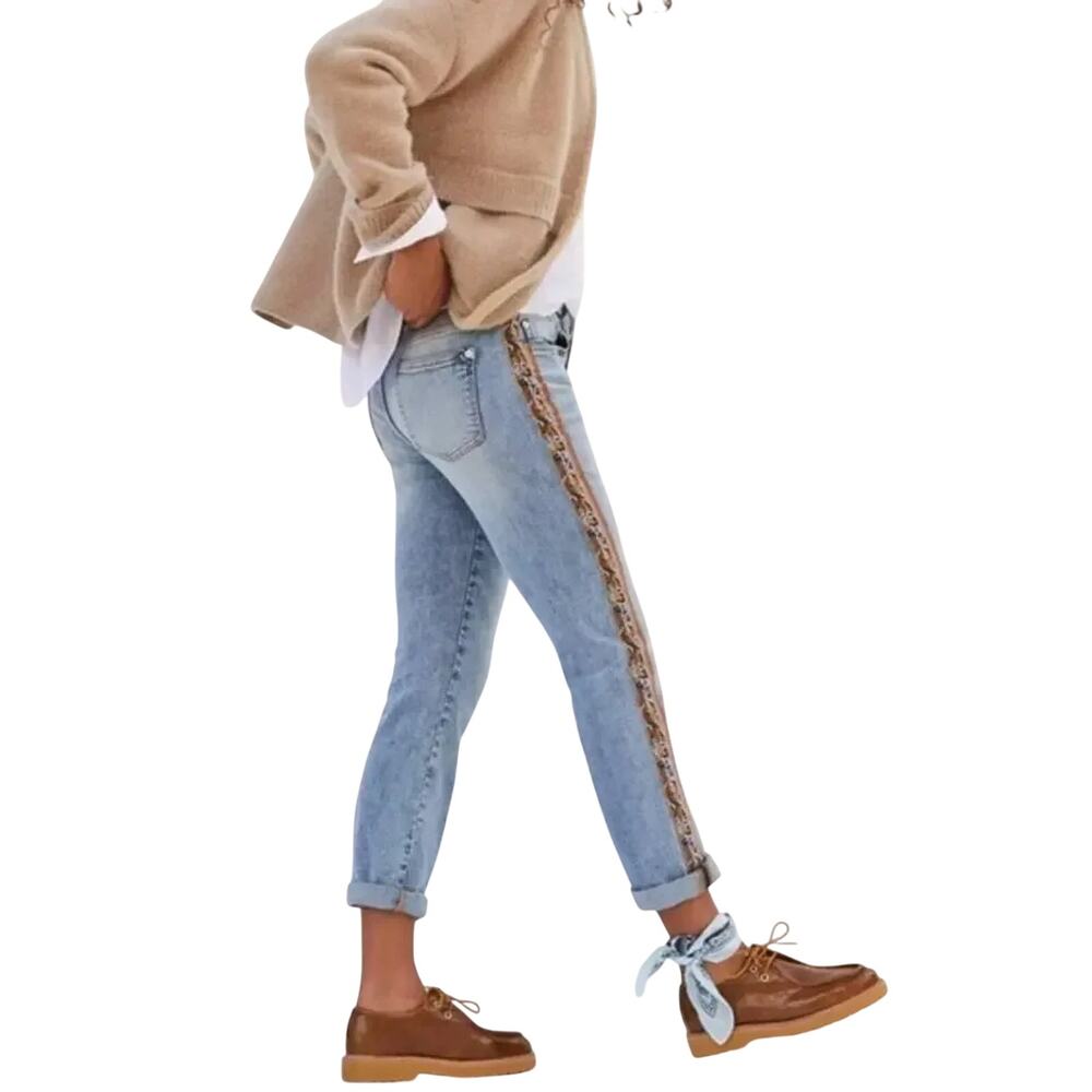 PILCRO Anthropologie Slim Boyfriend Jeans Camo Jacquard print up legs Size 27